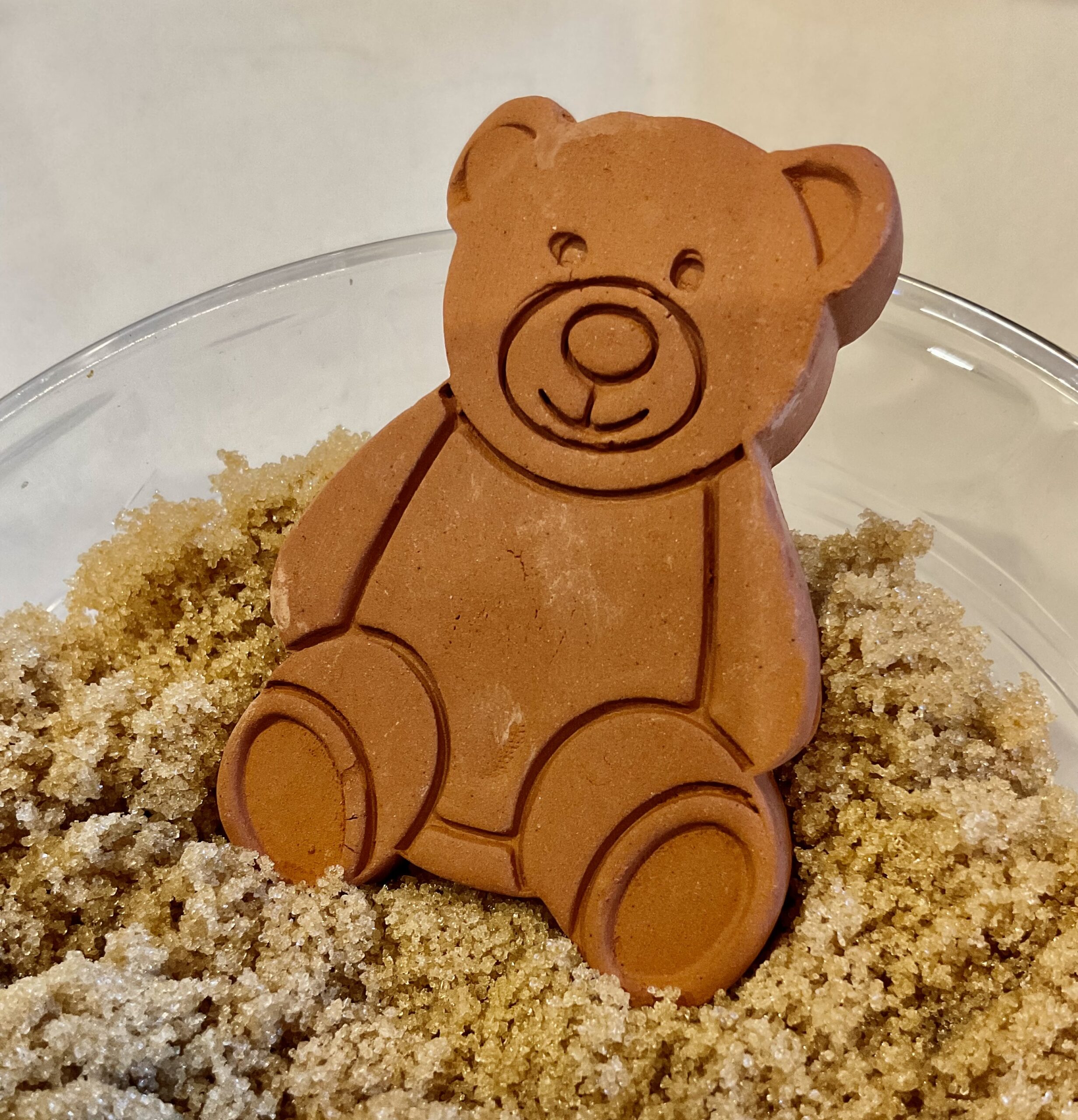 This Bear-Shaped Tool Keeps Brown Sugar Soft for Up to 6 Months